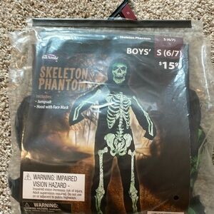 Worn once skeleton phantom costume